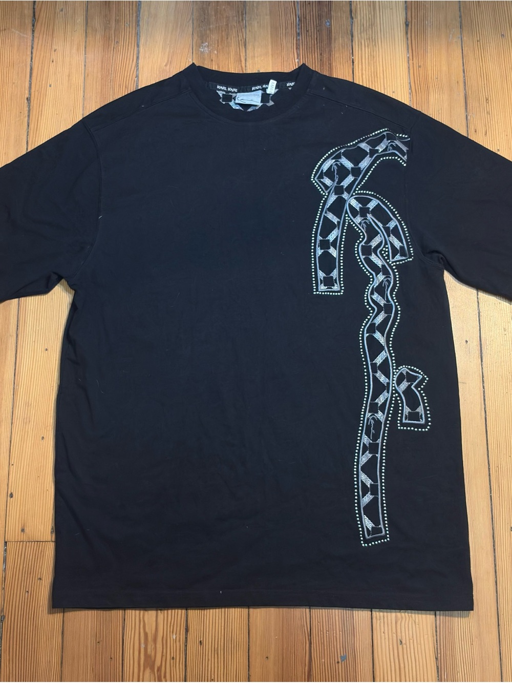 Karl Kani Black Long-Sleeve Tee with Geometric Ribbon Graphic